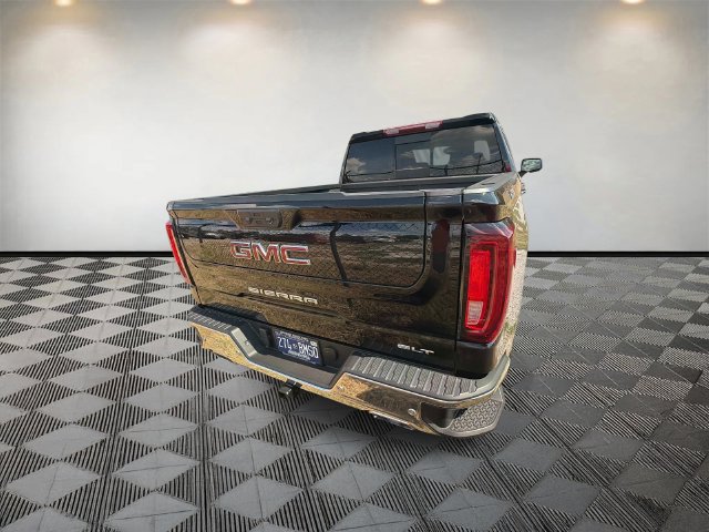 Used 2024 GMC Sierra 1500 SLT w/ SLT Premium Package AWD/4WD image 7