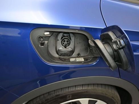 Used 2021 Volkswagen ID.4 1st Edition RWD image 38