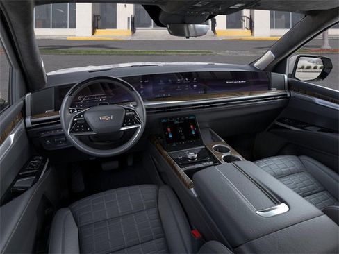 New 2025 Cadillac Escalade Premium Luxury Platinum image 15
