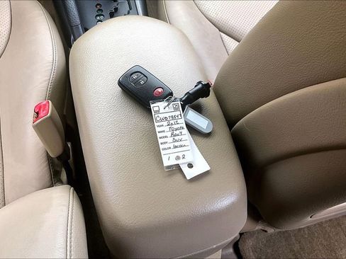 Used 2012 Toyota RAV4 Limited w/ Navigation Value Pkg AWD/4WD image 14