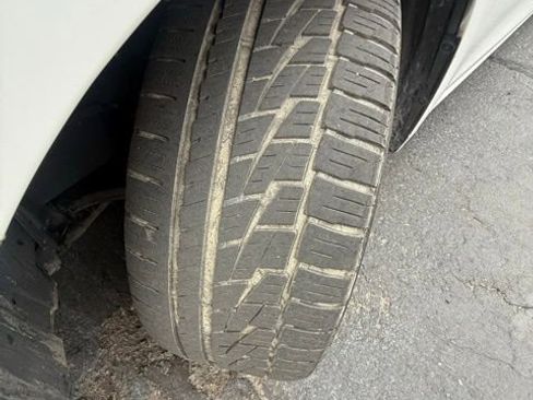 Used 2020 Acura TLX image 32