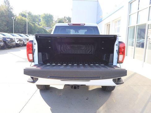 Used 2023 GMC Sierra 1500 Elevation w/ LPO, Elevation Black Package AWD/4WD image 32