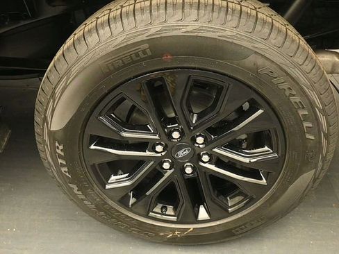 New 2026 Ford F150 XLT w/ Equipment Group 302A MID image 9