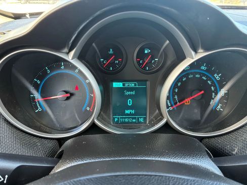 Used 2014 Chevrolet Cruze LT image 24