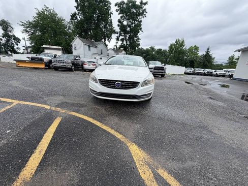 Used 2015 Volvo S60 T5 Premier FWD image 16