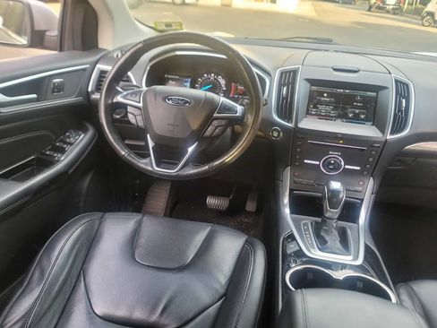 Used 2015 Ford Edge Titanium w/ Technology Package AWD/4WD image 14