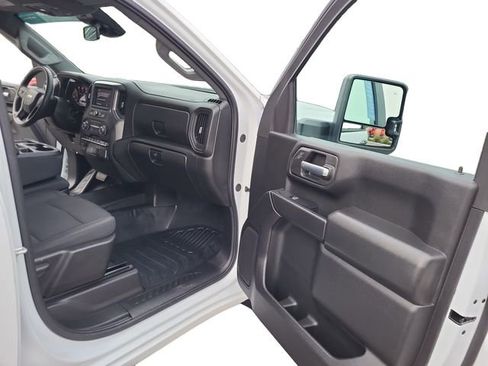 Certified 2025 Chevrolet Silverado 3500 W/T w/ WT Convenience Package image 25
