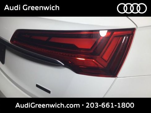 Used 2023 Audi Q5 2.0T Premium w/ Convenience Package AWD/4WD image 28