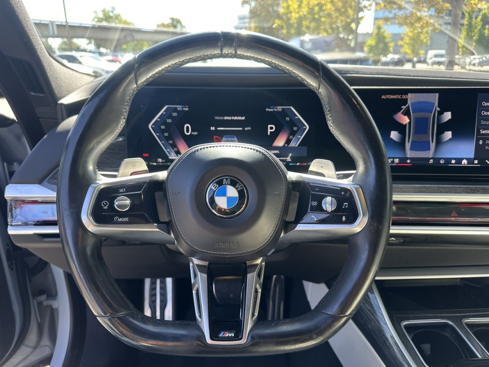 Used 2023 BMW 760i xDrive w/ Luxury Rear Seating Package AWD/4WD image 13