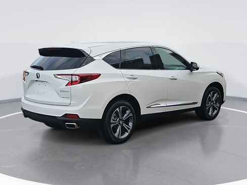 Used 2023 Acura RDX AWD w/ Advance Package image 3