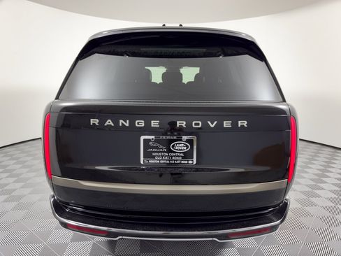 Used 2023 Land Rover Range Rover SE AWD/4WD image 11