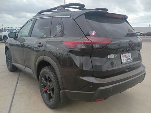 New 2026 Nissan Rogue SV image 4