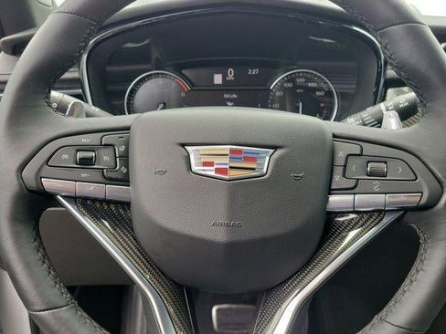 Certified 2022 Cadillac XT6 Sport AWD/4WD image 17