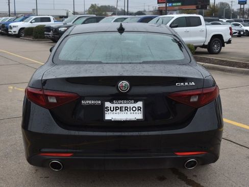 Used 2021 Alfa Romeo Giulia Sprint w/ Sun & Sound Package image 6