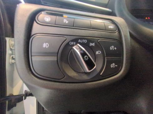 Used 2023 INFINITI QX55 Essential AWD/4WD image 12