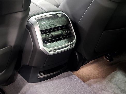 New 2026 BMW 760i xDrive AWD/4WD image 30