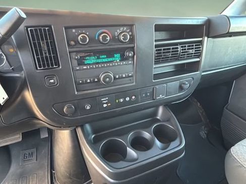Used 2024 Chevrolet Express 3500 LT w/ LT Preferred Equipment Group RWD image 22