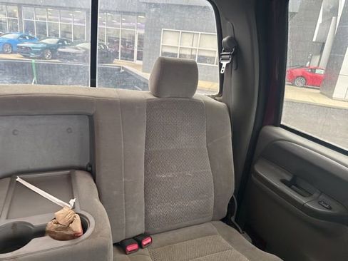 Used 2004 Ford F250 XLT image 15