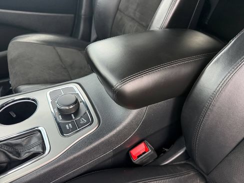 Used 2020 Jeep Grand Cherokee Laredo w/ Quick Order Package 2BN North AWD/4WD image 23