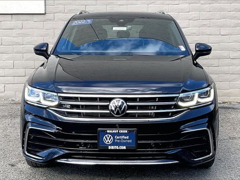 Certified 2022 Volkswagen Tiguan SEL R-Line image 2
