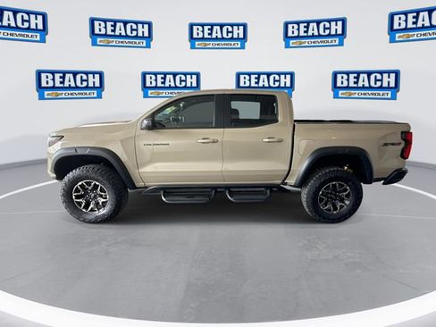 Used 2024 Chevrolet Colorado ZR2 w/ ZR2 Convenience Package III image 4