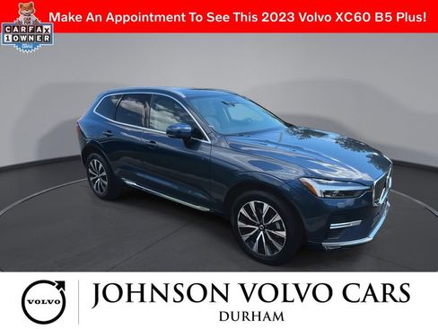 Used 2023 Volvo XC60 B5 Plus w/ Climate Package AWD/4WD image 2