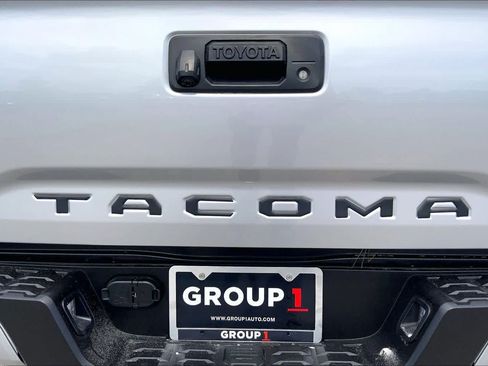 Used 2023 Toyota Tacoma SR AWD/4WD image 10