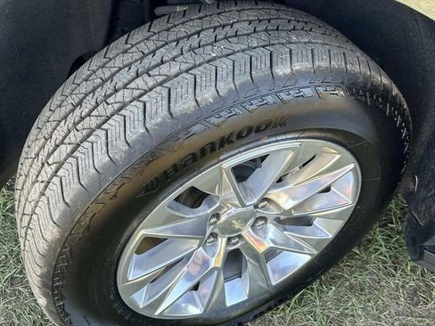 Used 2021 Chevrolet Tahoe Premier image 12