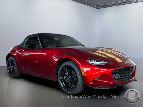 New 2026 MAZDA MX-5 Miata Club RWD image 2