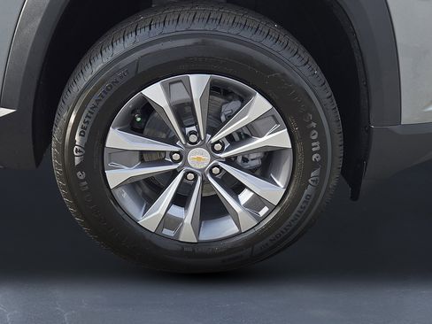 New 2026 Chevrolet Equinox LT image 10