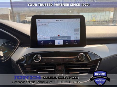 Used 2021 Ford Escape SE FWD image 12