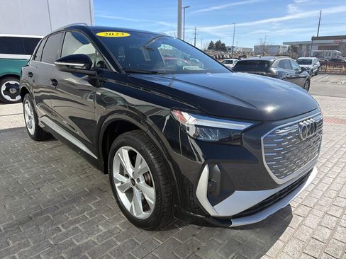 Used 2023 Audi Q4 e-tron Premium Plus image 7