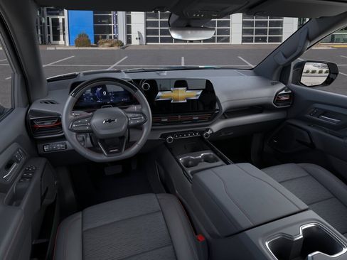 New 2024 Chevrolet Silverado EV RST image 15