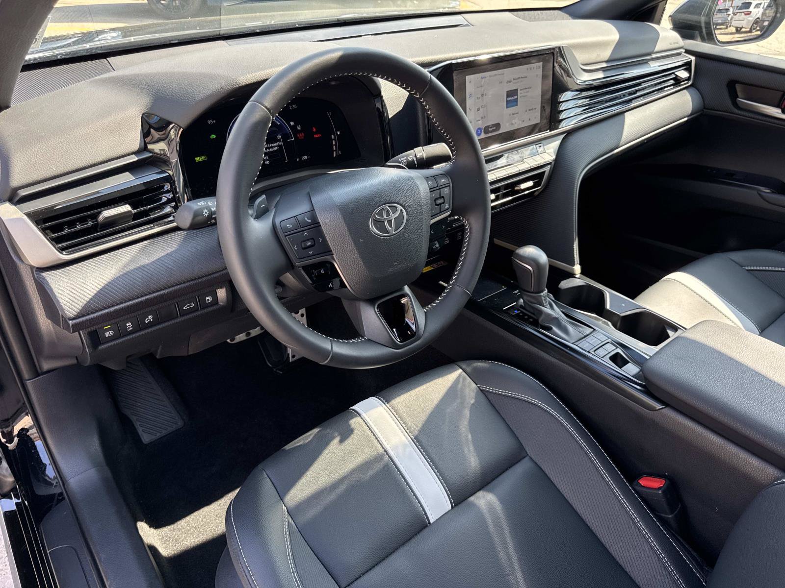 Used 2026 Toyota Camry SE w/ Convenience Package AWD/4WD image 17