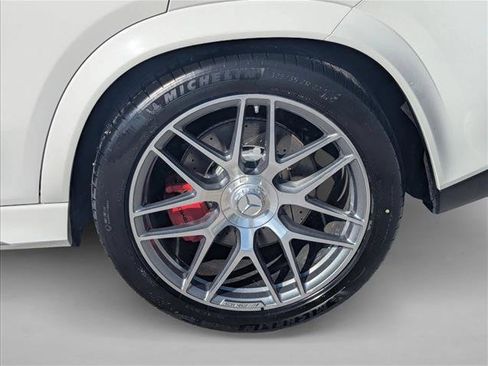 New 2026 Mercedes-Benz GLE 63 AMG S image 9