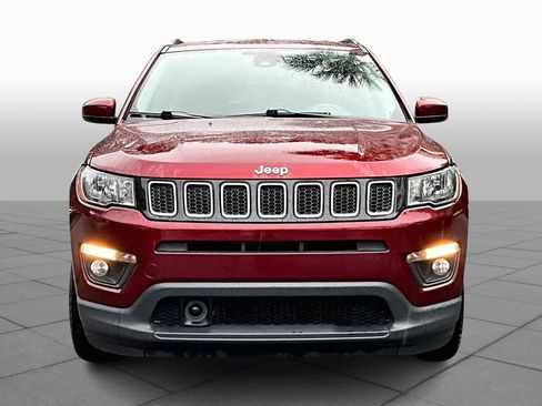 Used 2021 Jeep Compass Latitude w/ Driver Assistance Group image 3