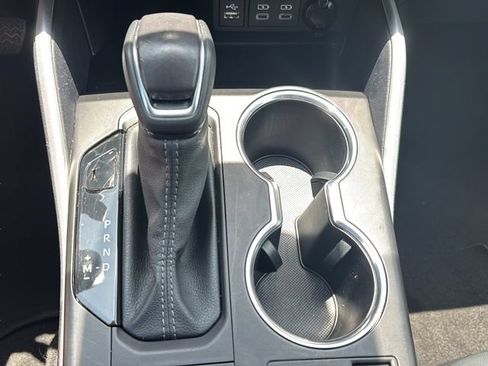 Used 2025 Toyota Highlander XSE AWD/4WD image 24