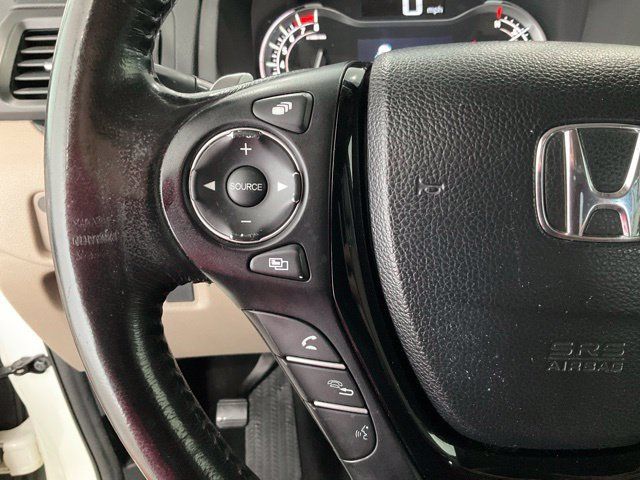 Used 2016 Honda Pilot Touring image 10