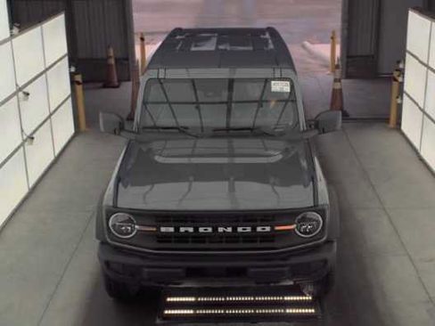 Used 2025 Ford Bronco Big Bend AWD/4WD image 2