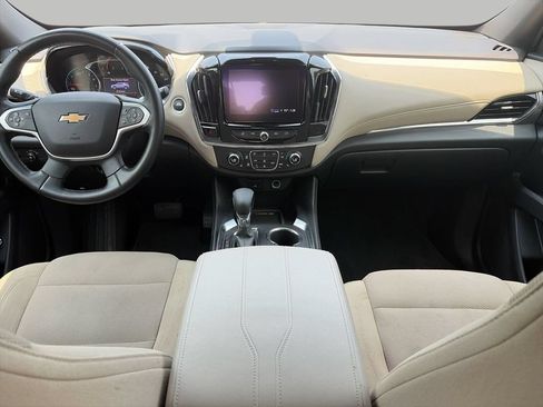 Used 2023 Chevrolet Traverse LT FWD image 10