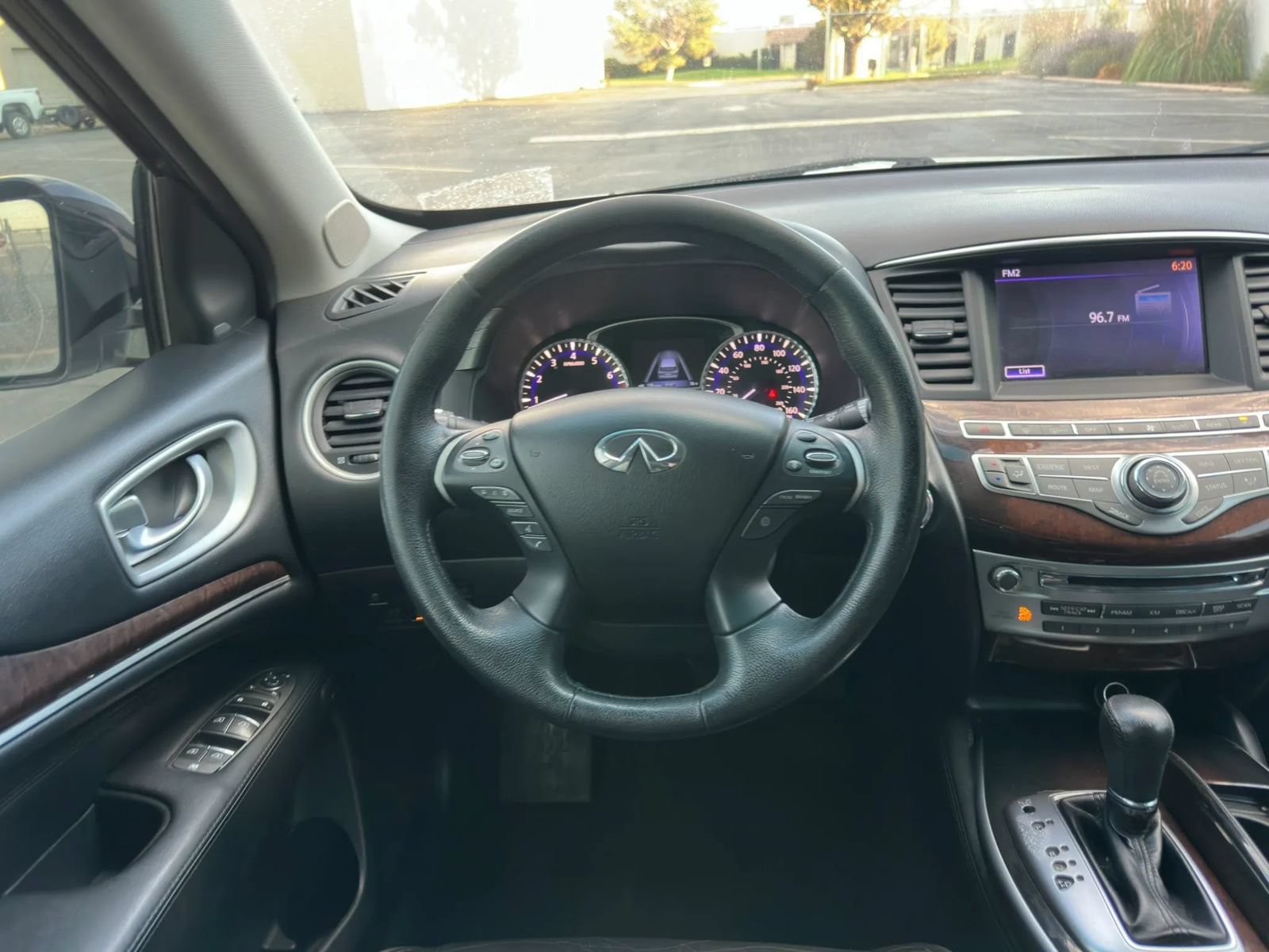 Used 2013 INFINITI JX35 AWD w/ Premium Pkg image 14
