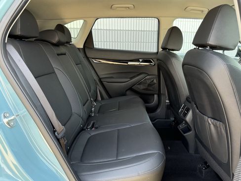 Used 2024 Kia Seltos SX image 9