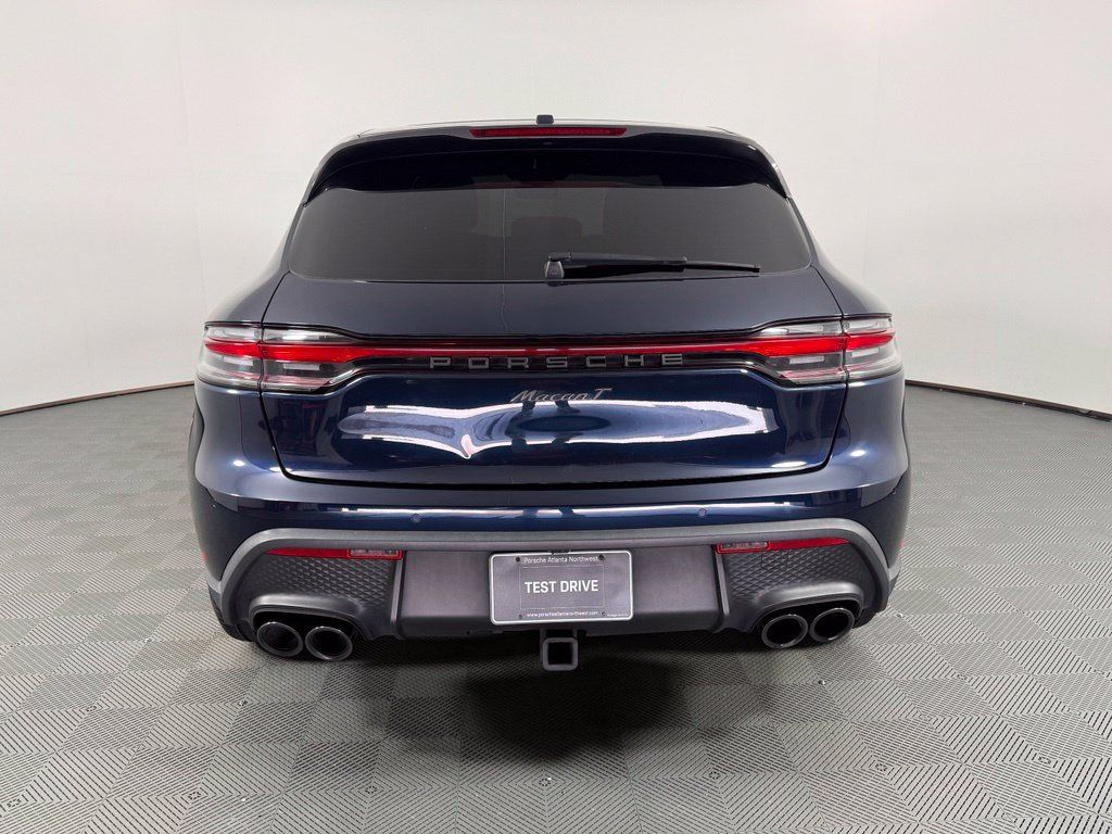 Certified 2023 Porsche Macan Turbo AWD/4WD image 6