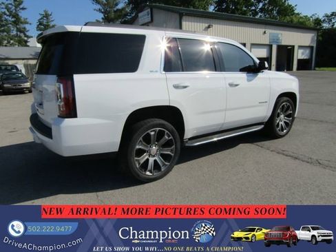 Used 2016 GMC Yukon SLE w/ Convenience Package AWD/4WD image 4