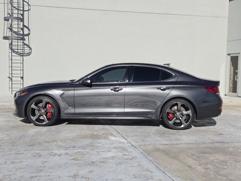 Used 2019 Genesis G70 3.3T Advanced w/ Sport Package image 4