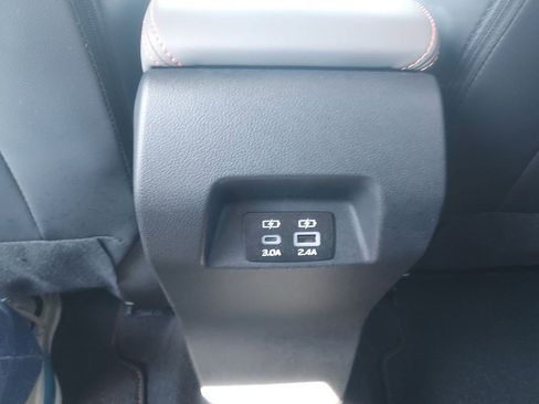 Certified 2025 Subaru Crosstrek 2.5i Limited AWD/4WD image 12