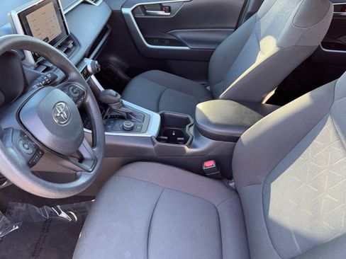 Certified 2025 Toyota RAV4 XLE image 20