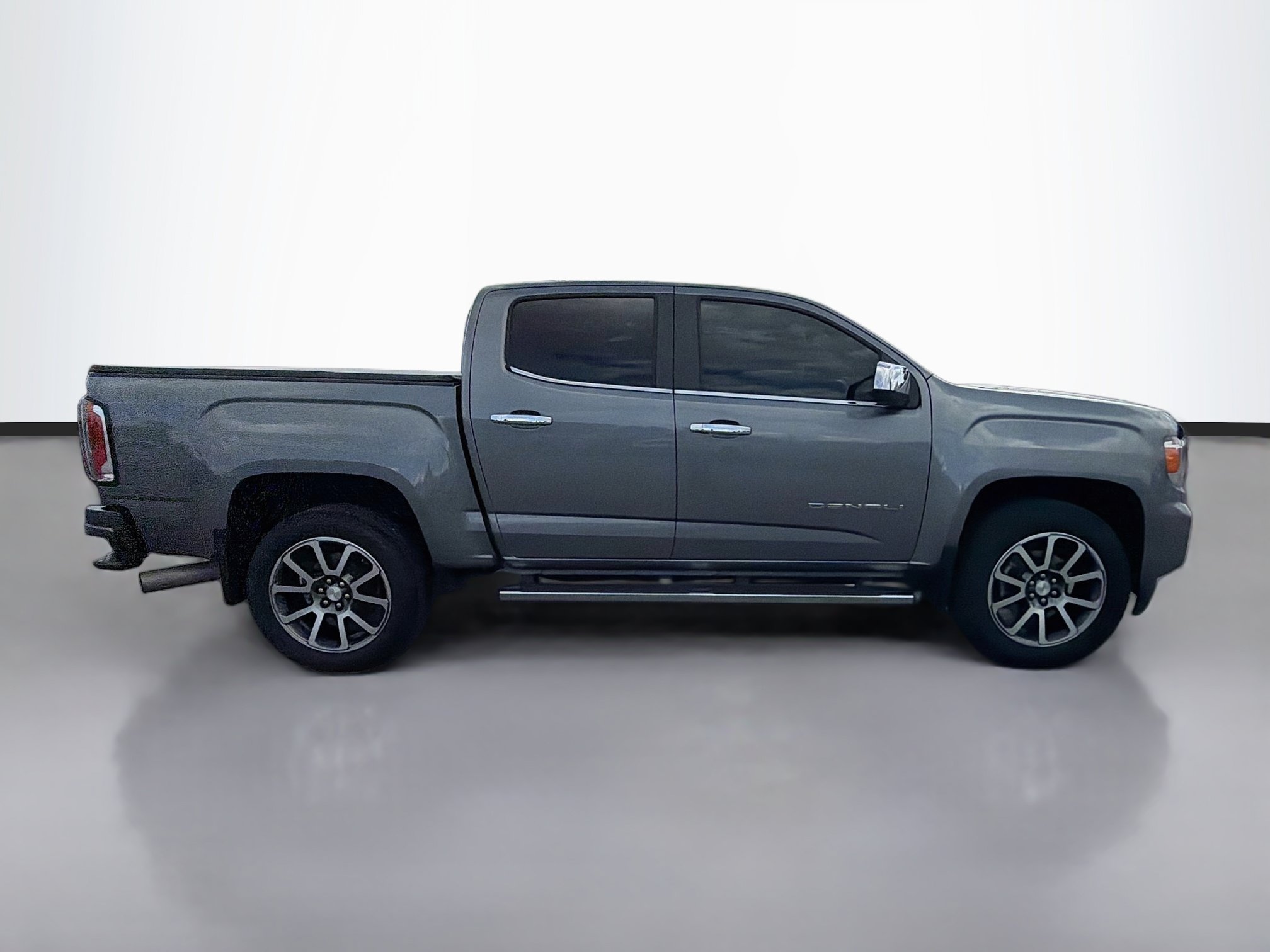Used 2021 GMC Canyon Denali AWD/4WD image 6