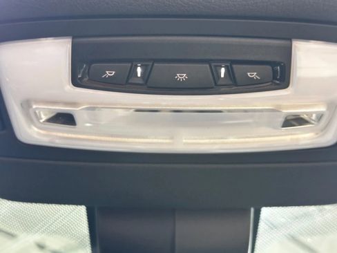 Used 2020 BMW 430i Convertible w/ Convenience Package image 33