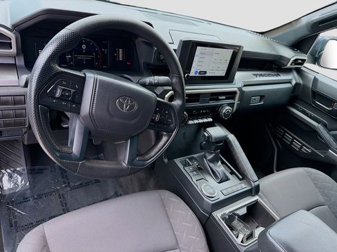 Used 2025 Toyota Tacoma SR5 RWD image 9